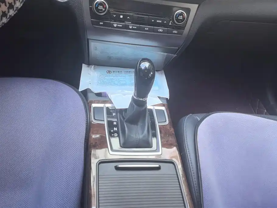 Hyundai Mistra 2014 — фото 16
