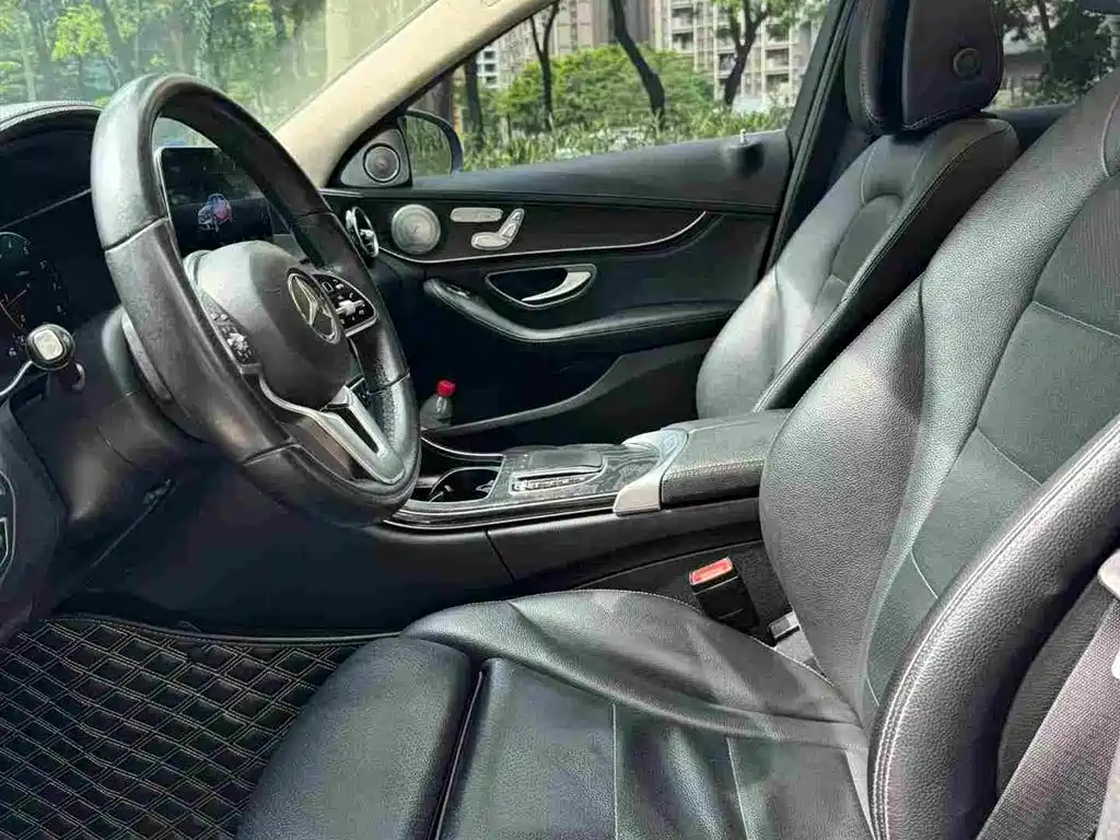 Mercedes-Benz C-Class 2019 — фото 9