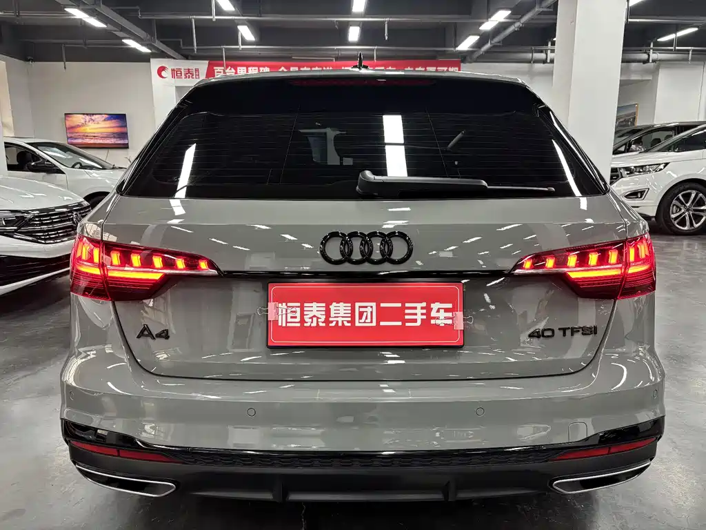 Audi A4 2022 — фото 15