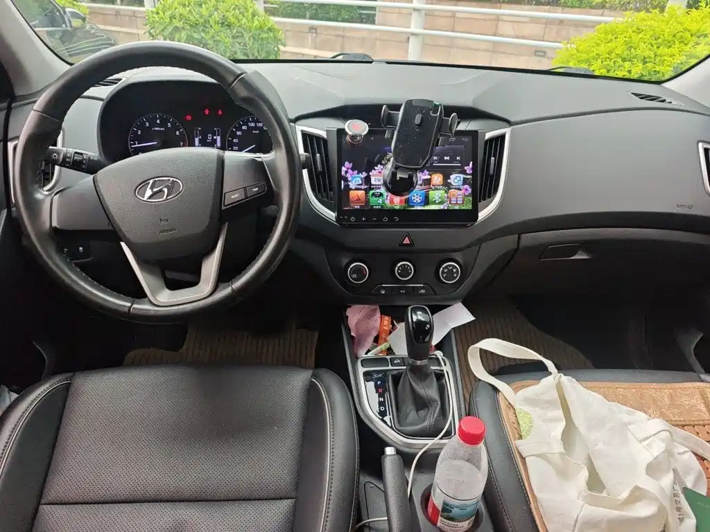 Hyundai ix25 2016 — фото 13