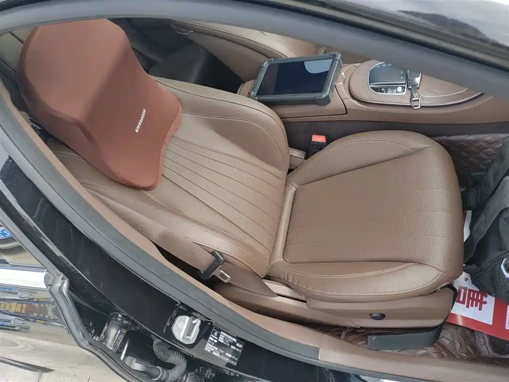 Mercedes-Benz E-Class 2023 — фото 20