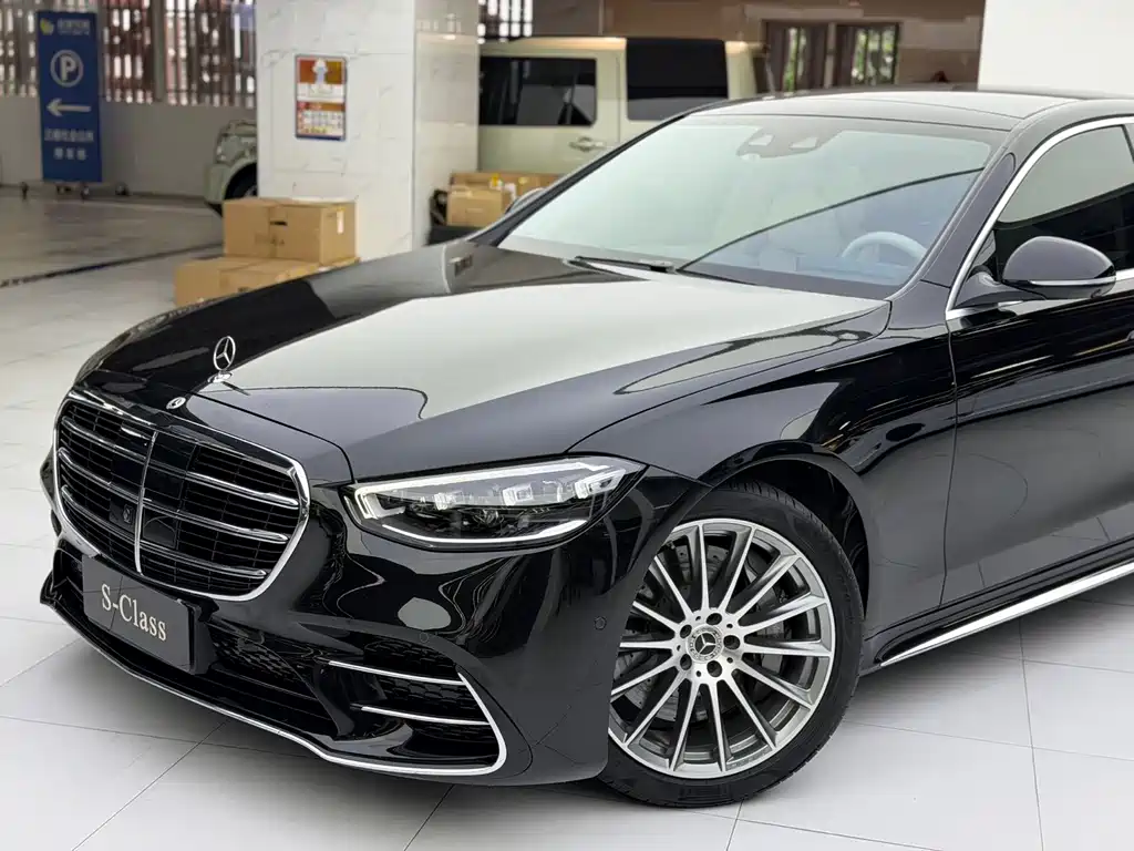 Mercedes-Benz S-Class 2022