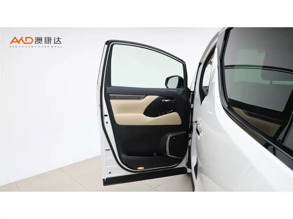 Toyota Vellfire 2021 — фото 11