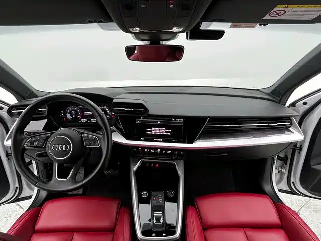 Audi A3 2024 — фото 9