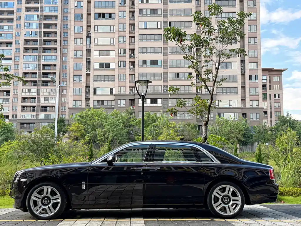 Rolls-Royce Ghost 2015