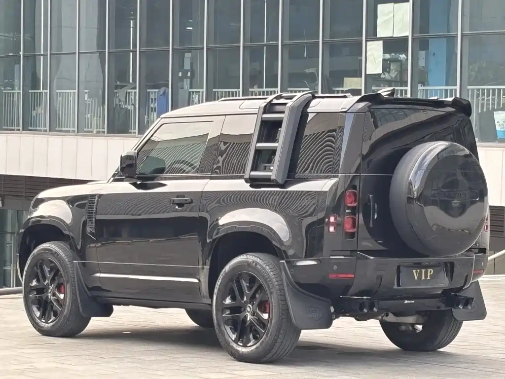 Land Rover Defender 2022 — фото 8