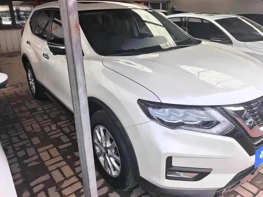 Nissan X-Trail 2020 — фото 1