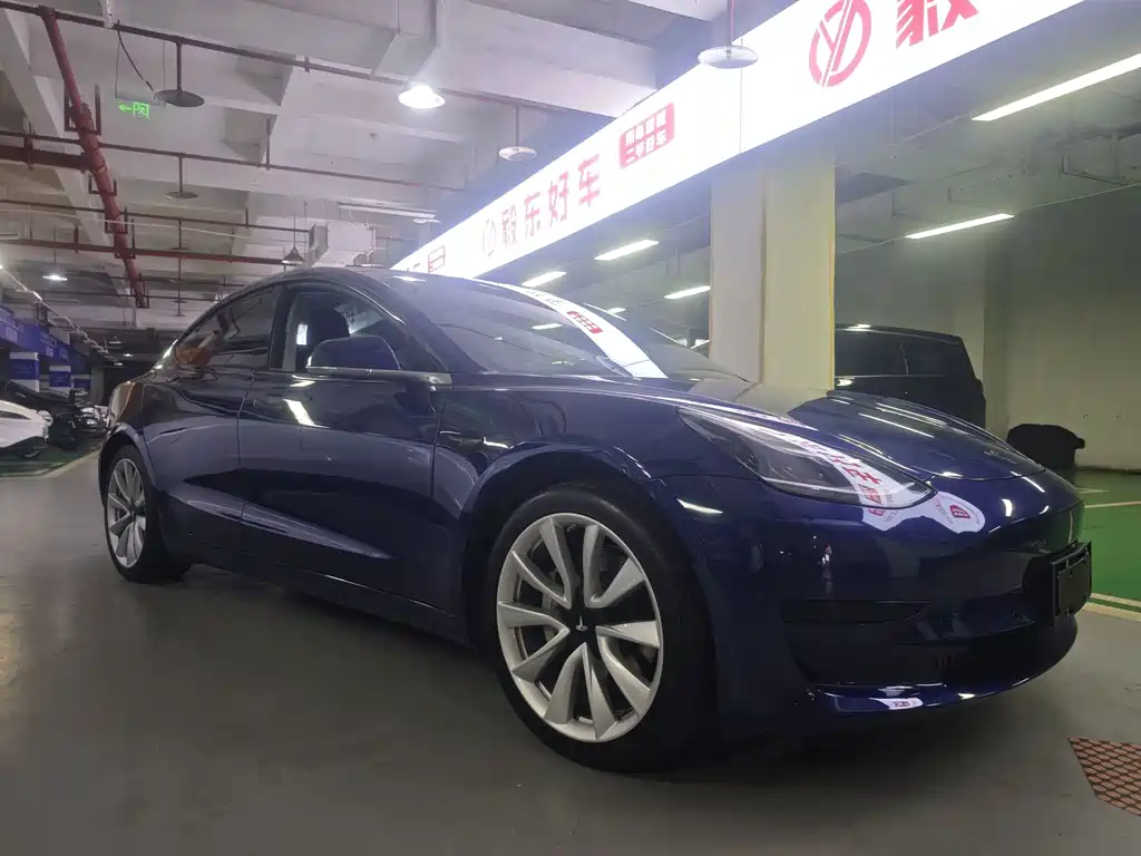 Tesla Model 3 2020 — фото 2