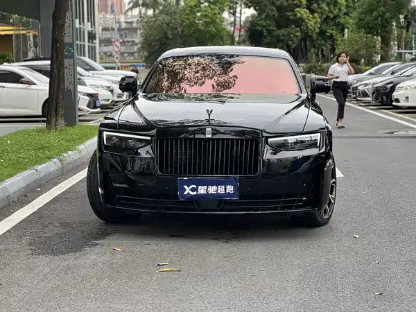Rolls-Royce Ghost 2011
