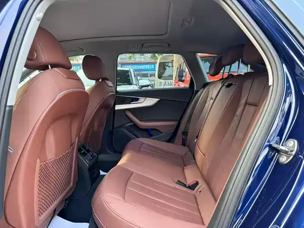 Audi A4 2021