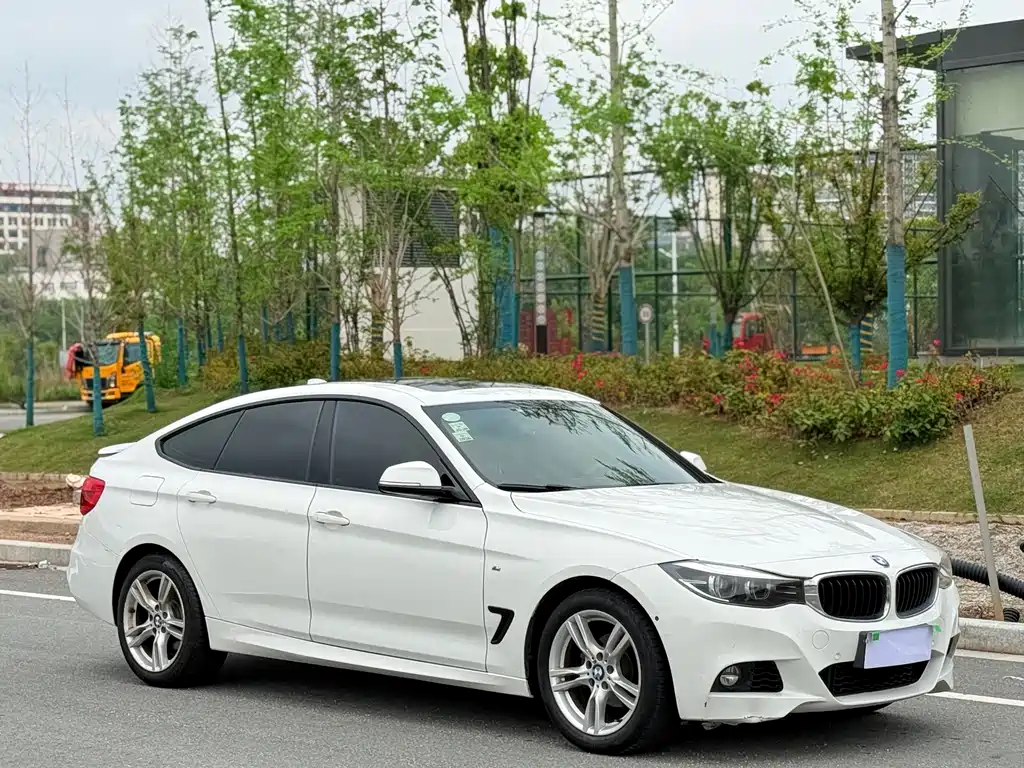 BMW 3 Series GT 2018 — фото 3