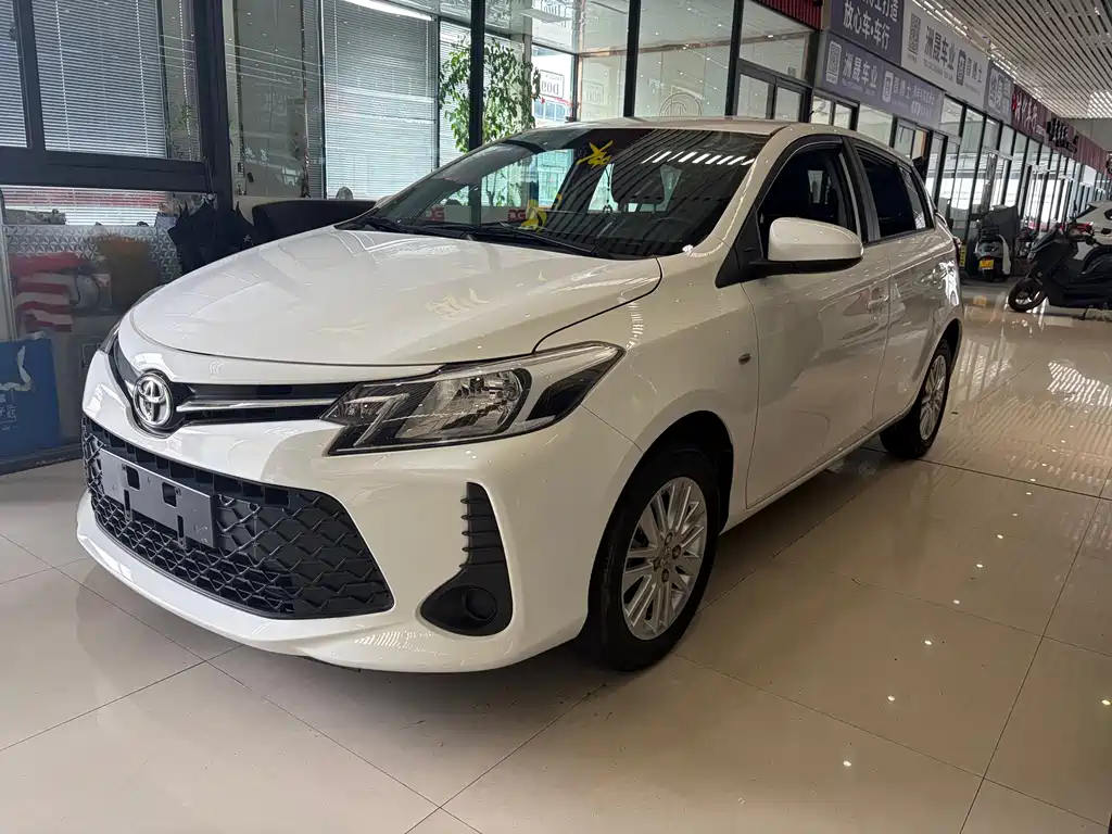 Toyota Vios FS 2022 — фото 1