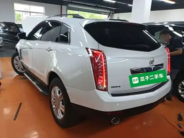 Cadillac SRX 2016