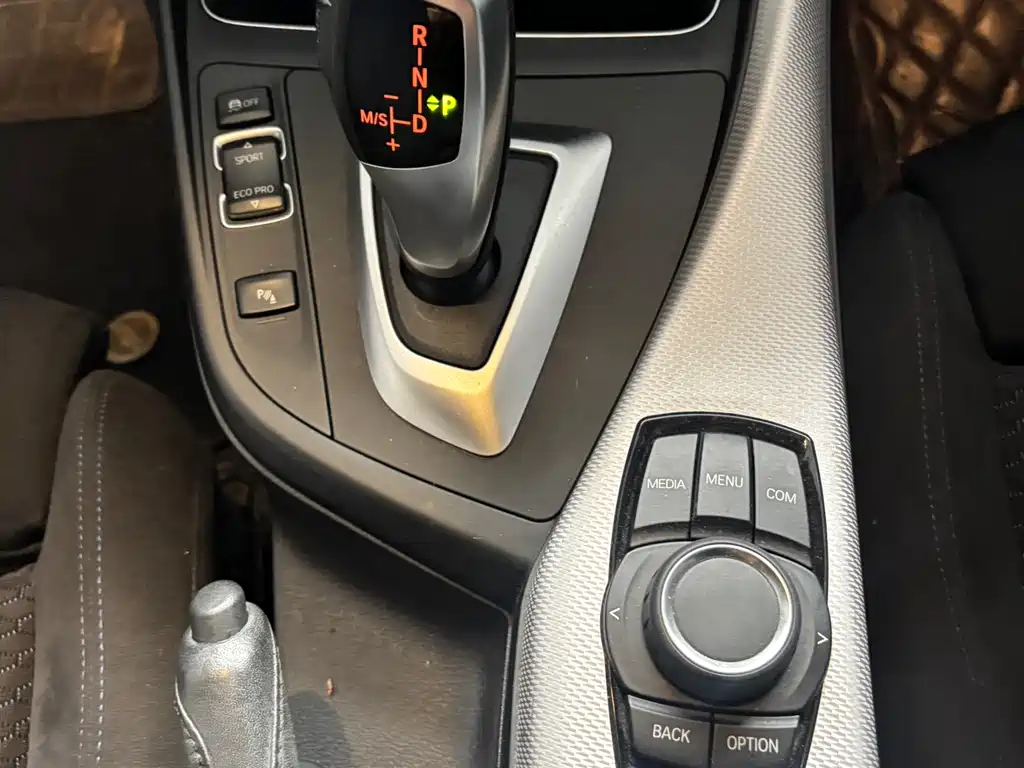 BMW 2 Series 2018 — фото 12