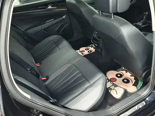 Volkswagen Passat 2025