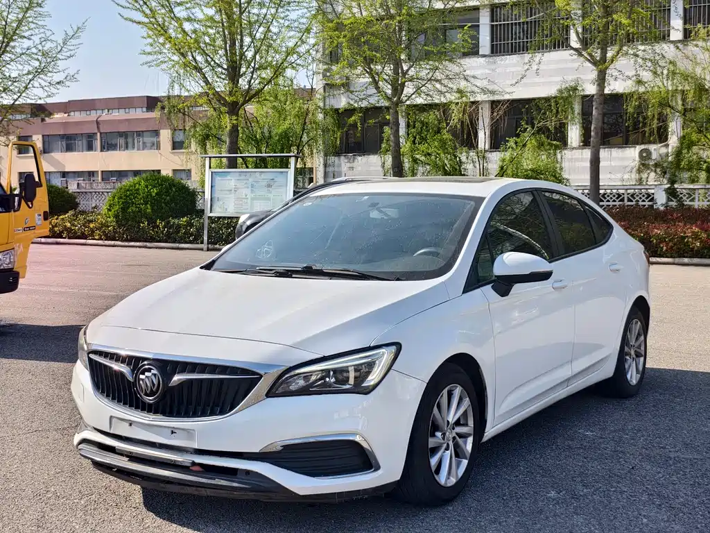 Buick Verano 2017 — фото 1