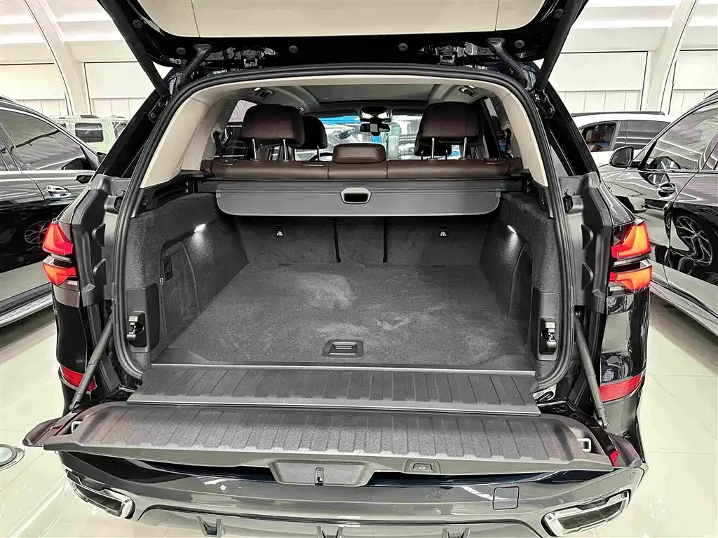 BMW X5 2024 — фото 20