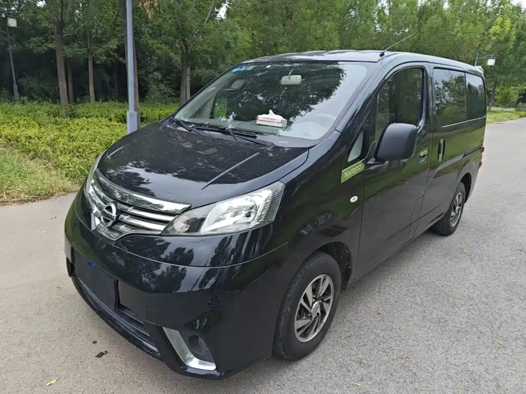 Nissan NV200 2018 — фото 2