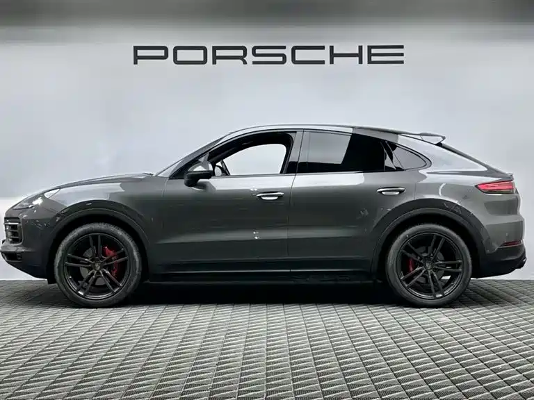 Porsche Cayenne 2022 — фото 4