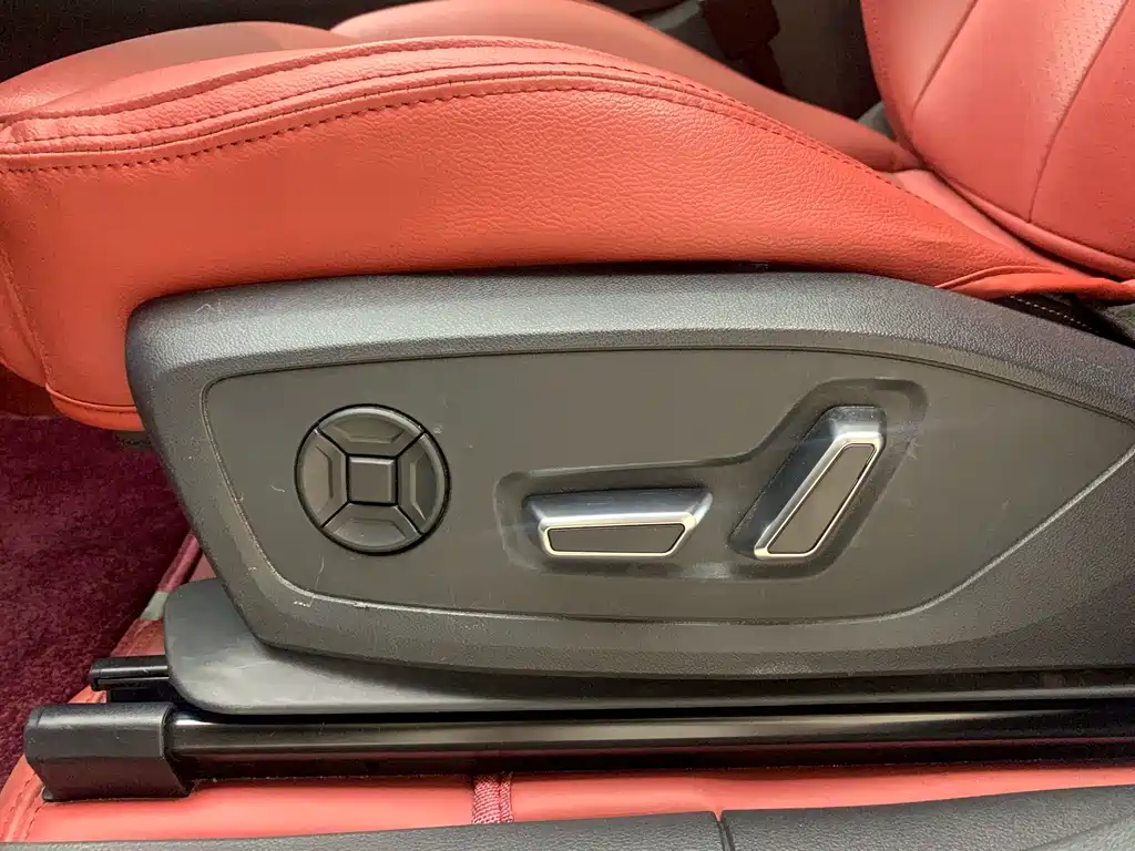 Audi Q3 2023 — фото 16