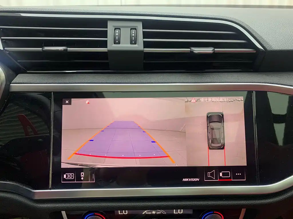 Audi Q3 2023 — фото 14