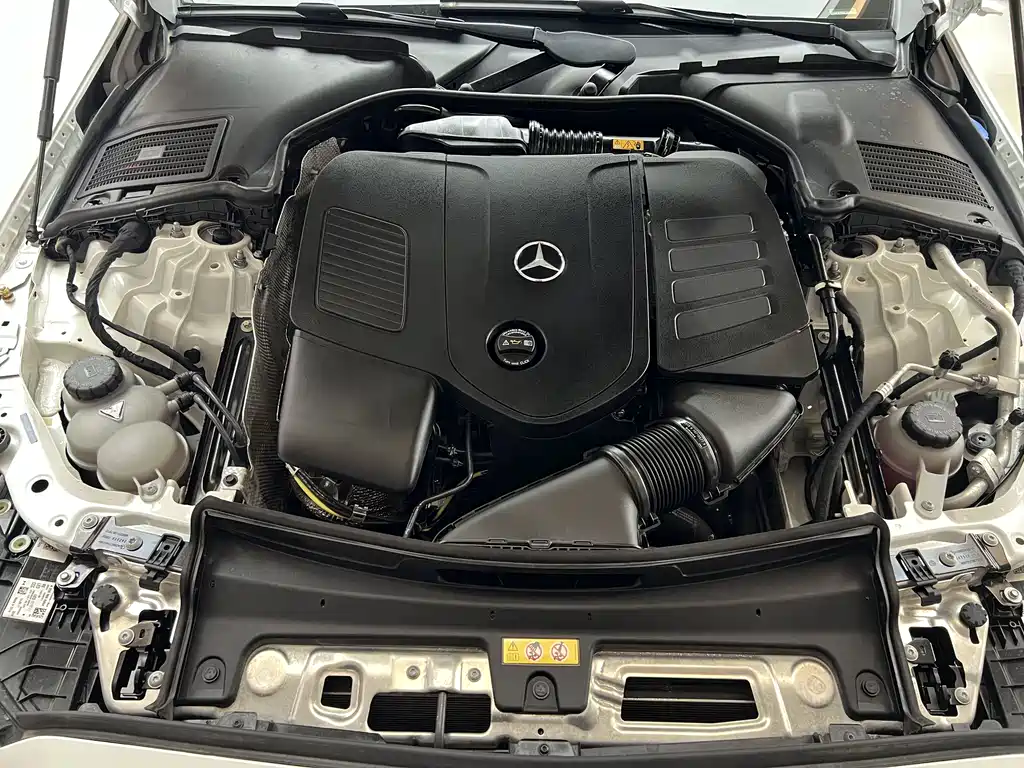 Mercedes-Benz C-Class 2024 — фото 19