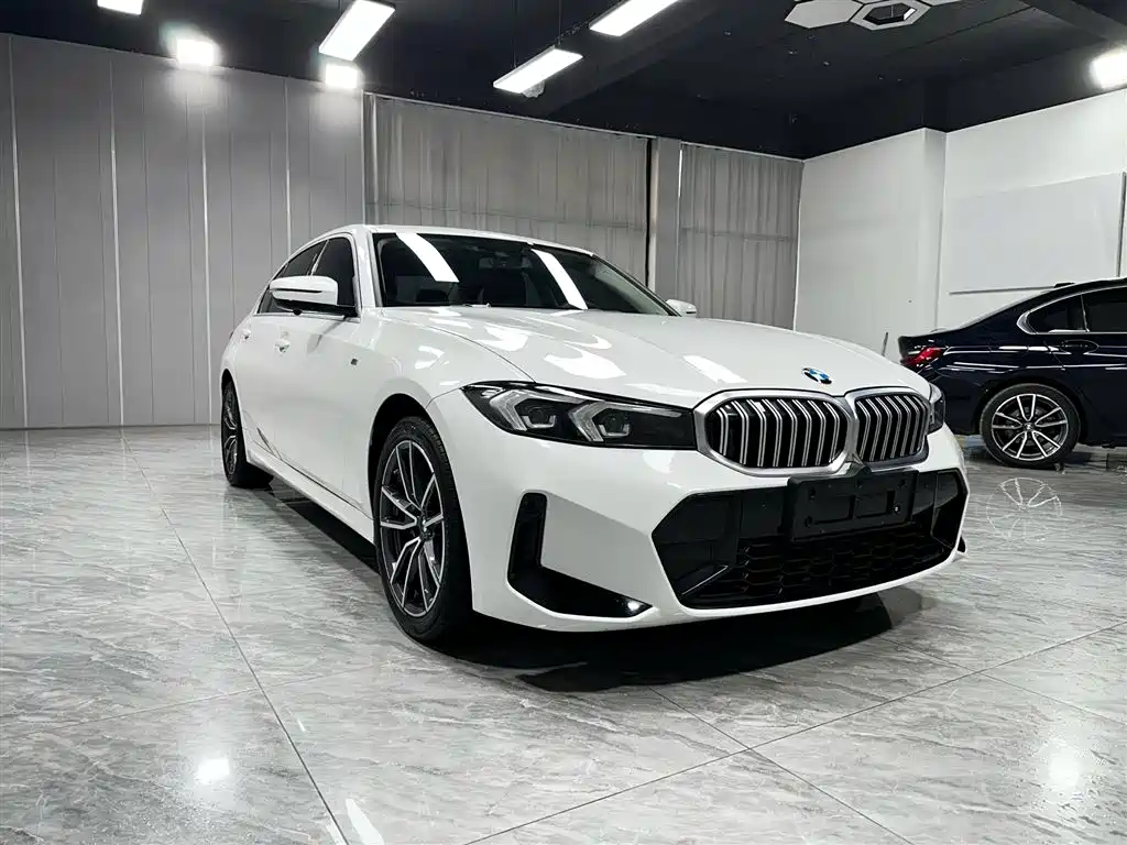 BMW 3 Series 2023