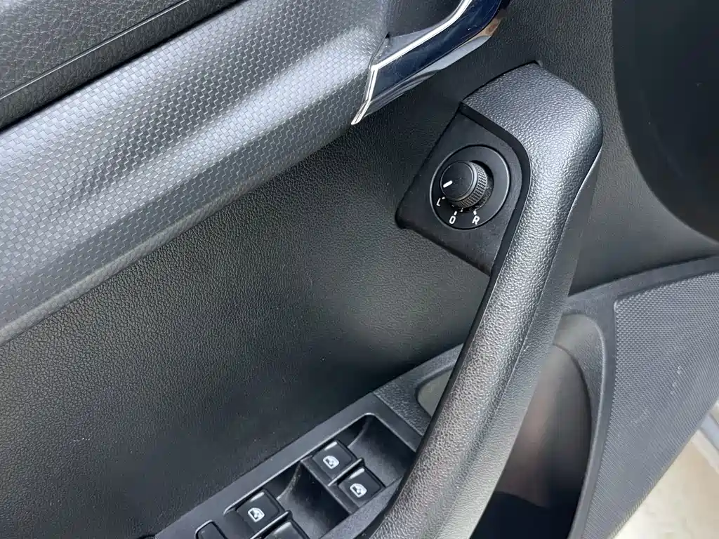 Skoda Octavia 2022 — фото 17