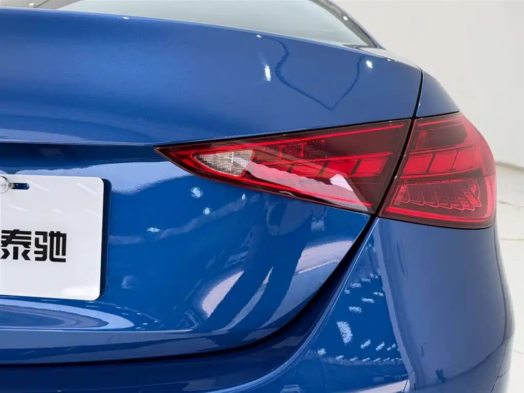 Mercedes-Benz C-Class 2022 — фото 10