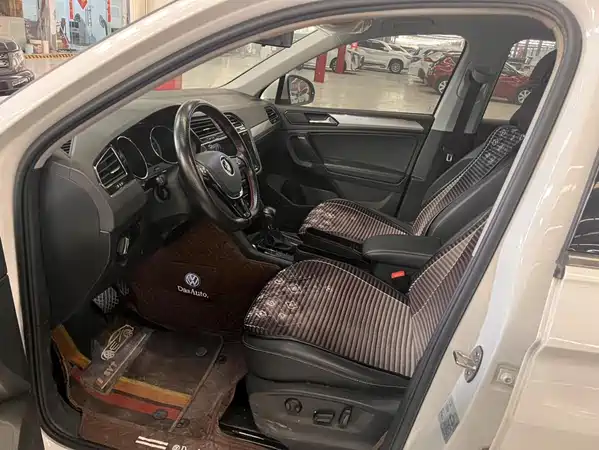 Volkswagen Tiguan L 2021
