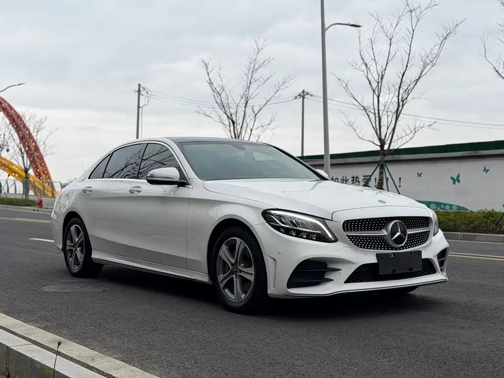 Mercedes-Benz C-Class 2019 — фото 3