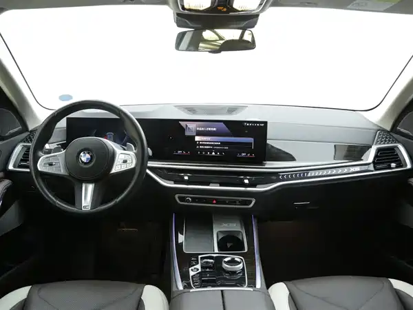 BMW X5 2023