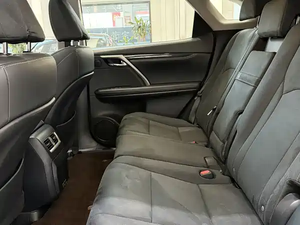 Lexus RX 2020
