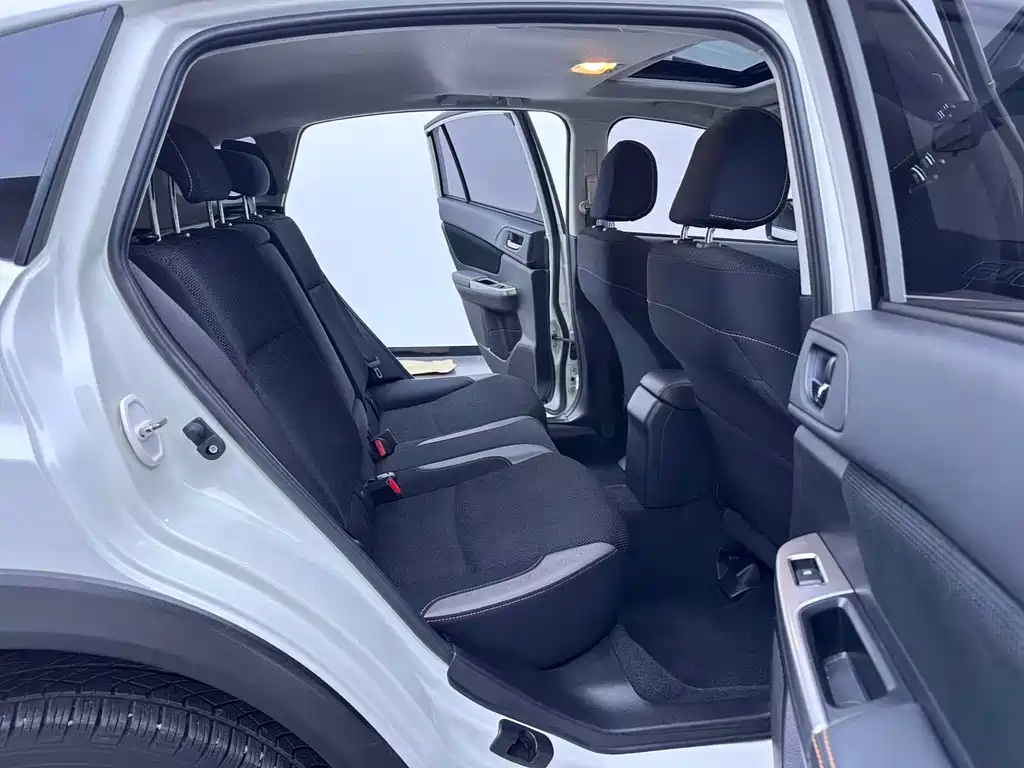 Subaru XV 2017 — фото 17