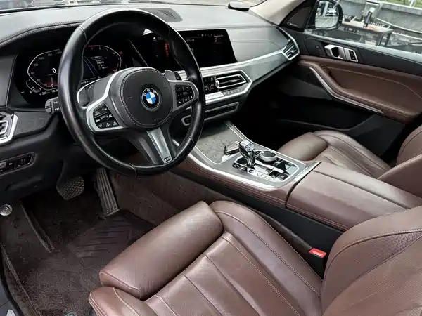 BMW X5 2021