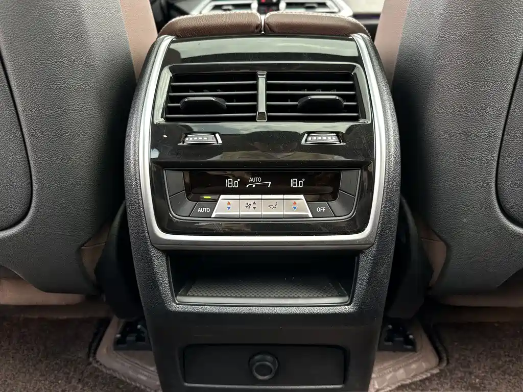 BMW X5 2021 — фото 10