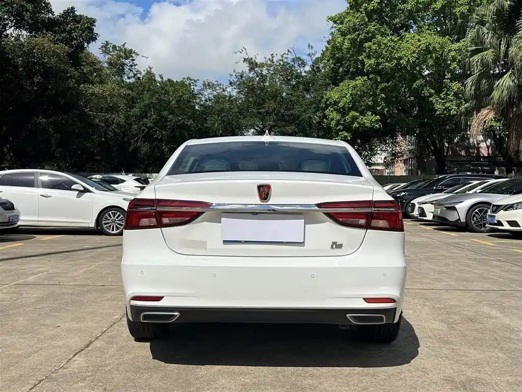 Roewe i6 Classic 2019 — фото 8