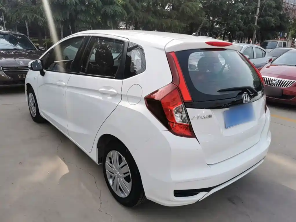 Honda Fit 2019 — фото 5