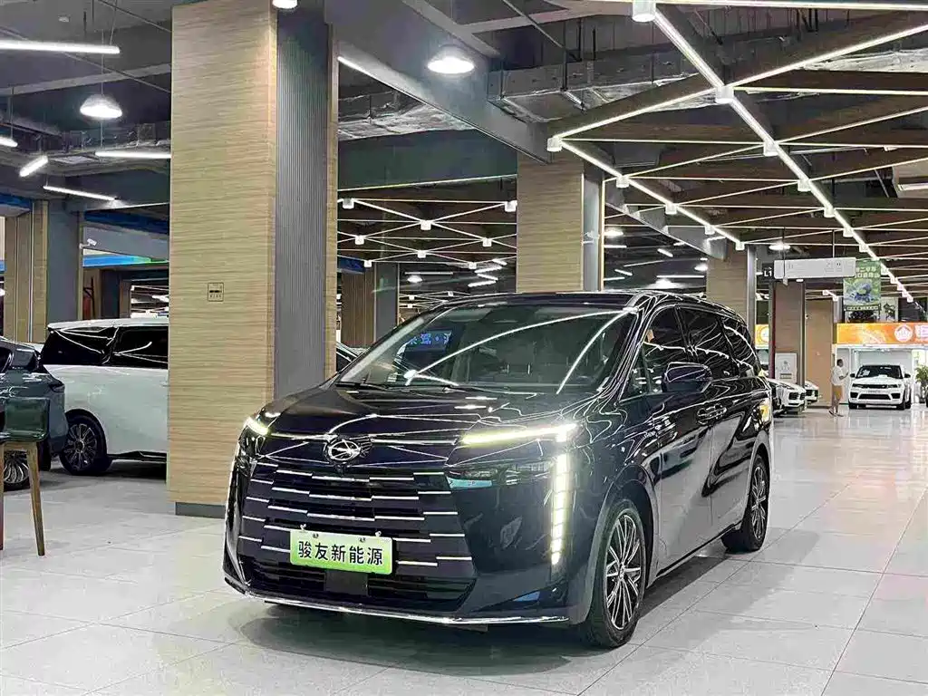 GAC Motor E8 PHEV 2024