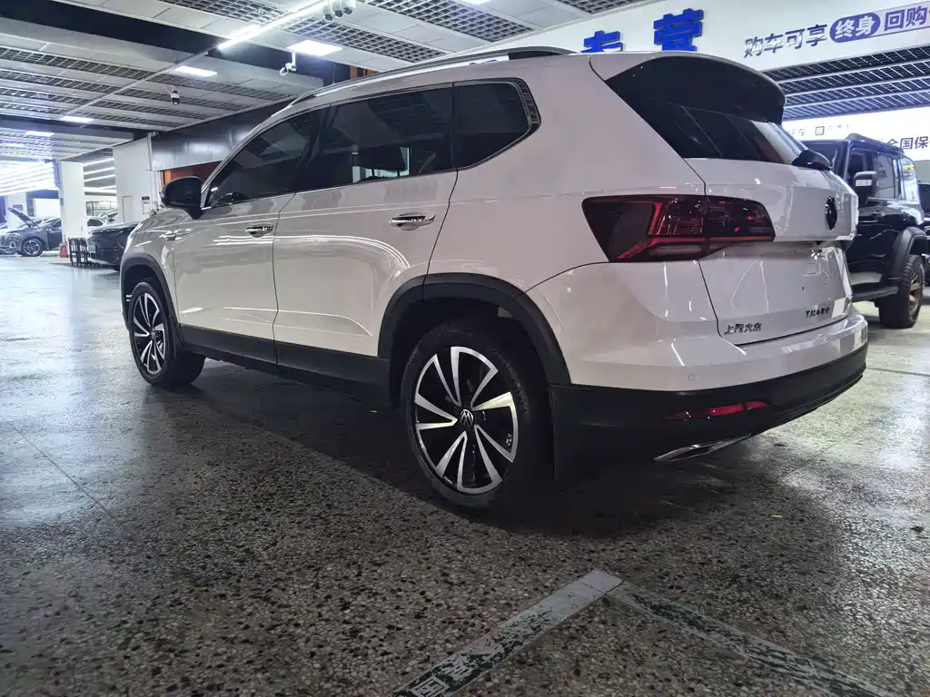 Volkswagen Tharu 2023 — фото 16