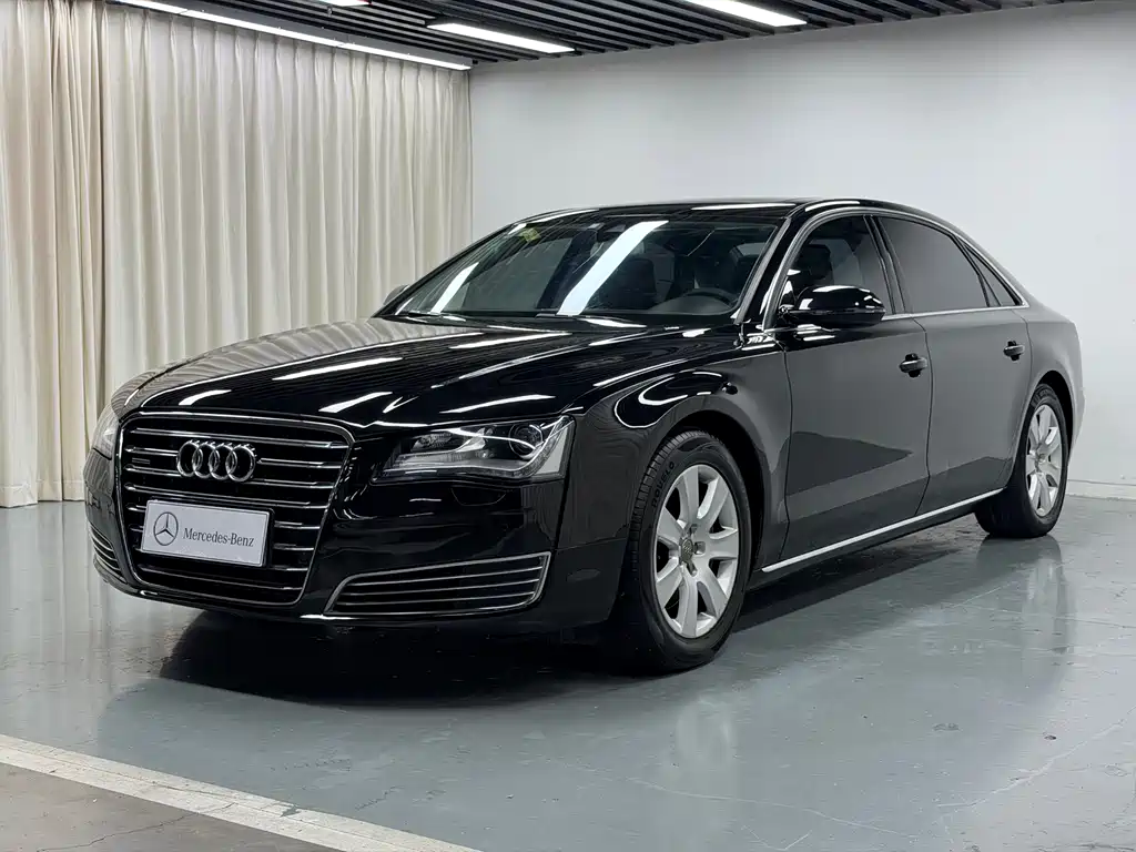 Audi A8 2013