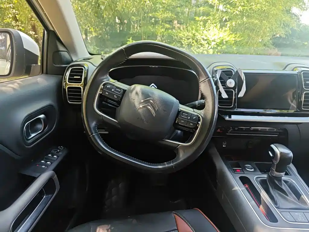 Citroën C5 Aircross 2018 — фото 11