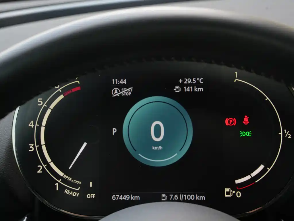 MINI Clubman 2021 — фото 13