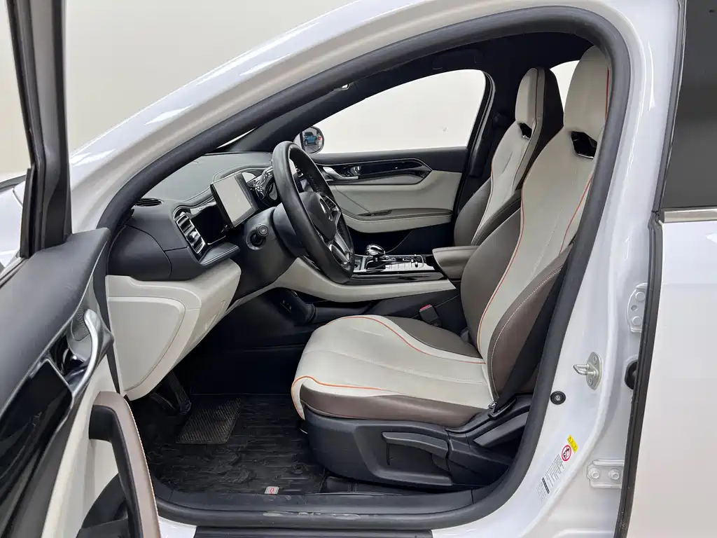 BYD Qin PLUS 2023 — фото 15
