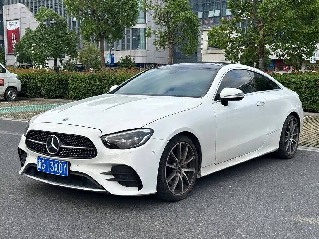 Mercedes-Benz E-Class 2021 — фото 1
