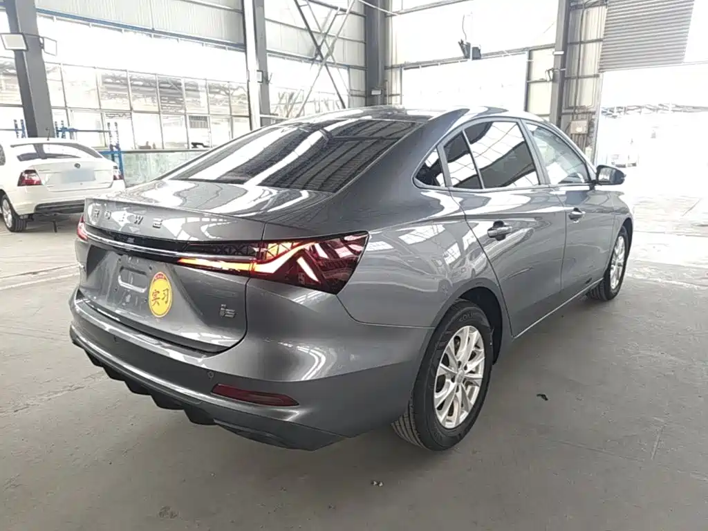 Roewe i5 2025