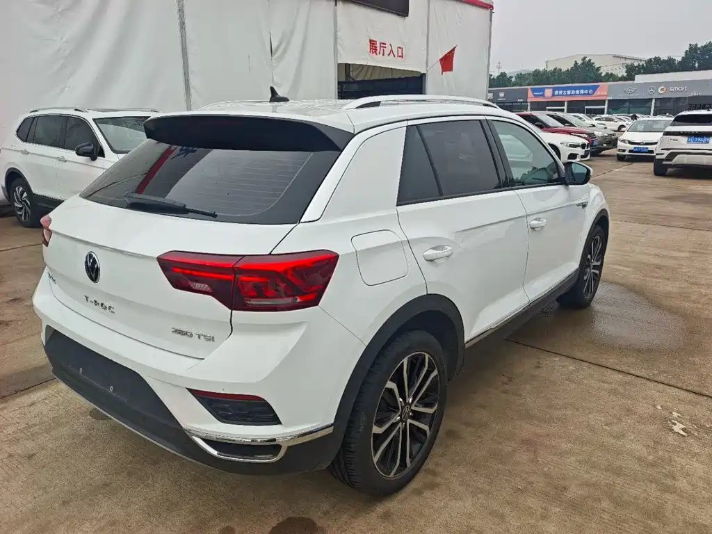 Volkswagen T-Roc 2021