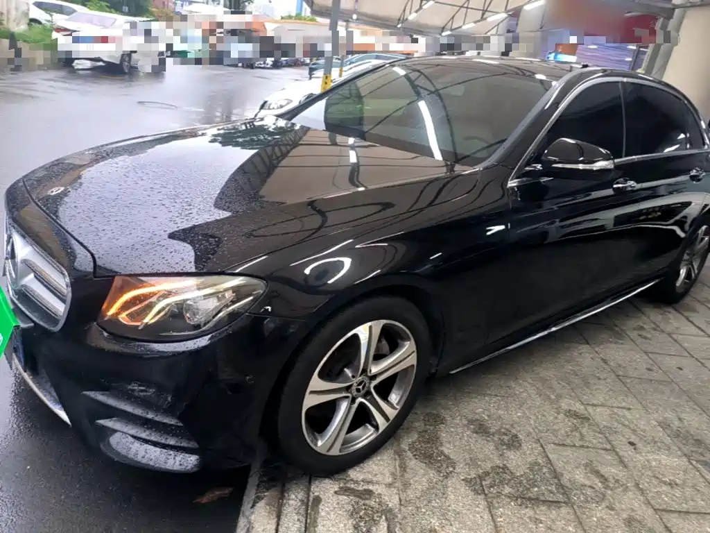 Mercedes-Benz E-Class 2017 — фото 1