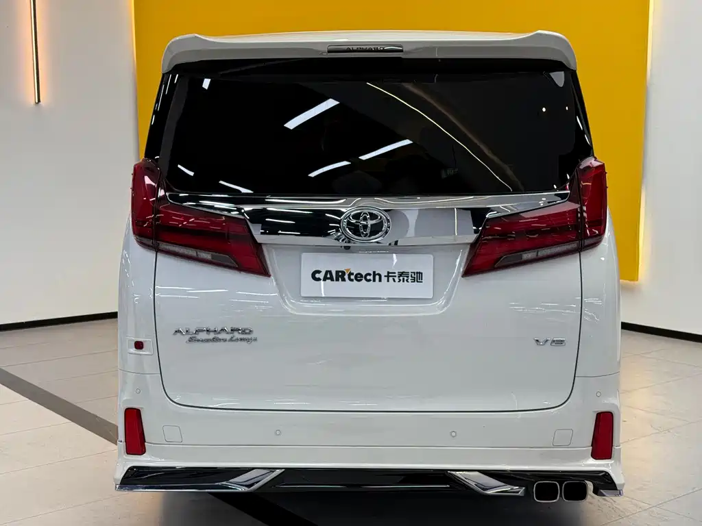 Toyota Alphard 2018 — фото 15