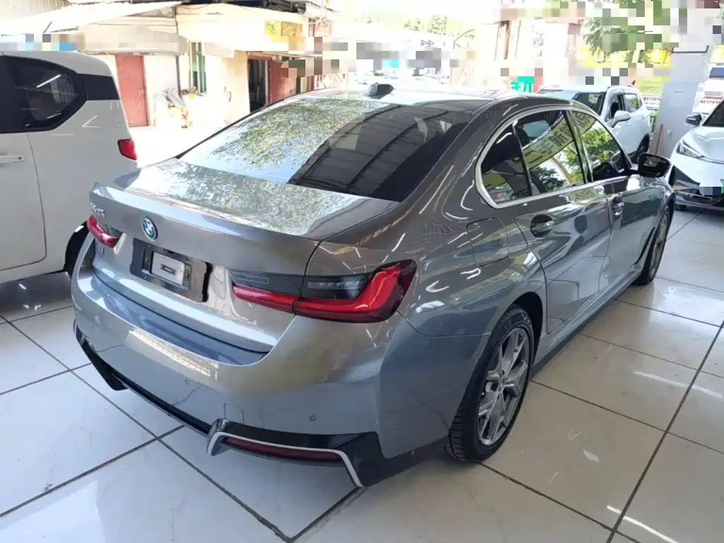 BMW i3 2023